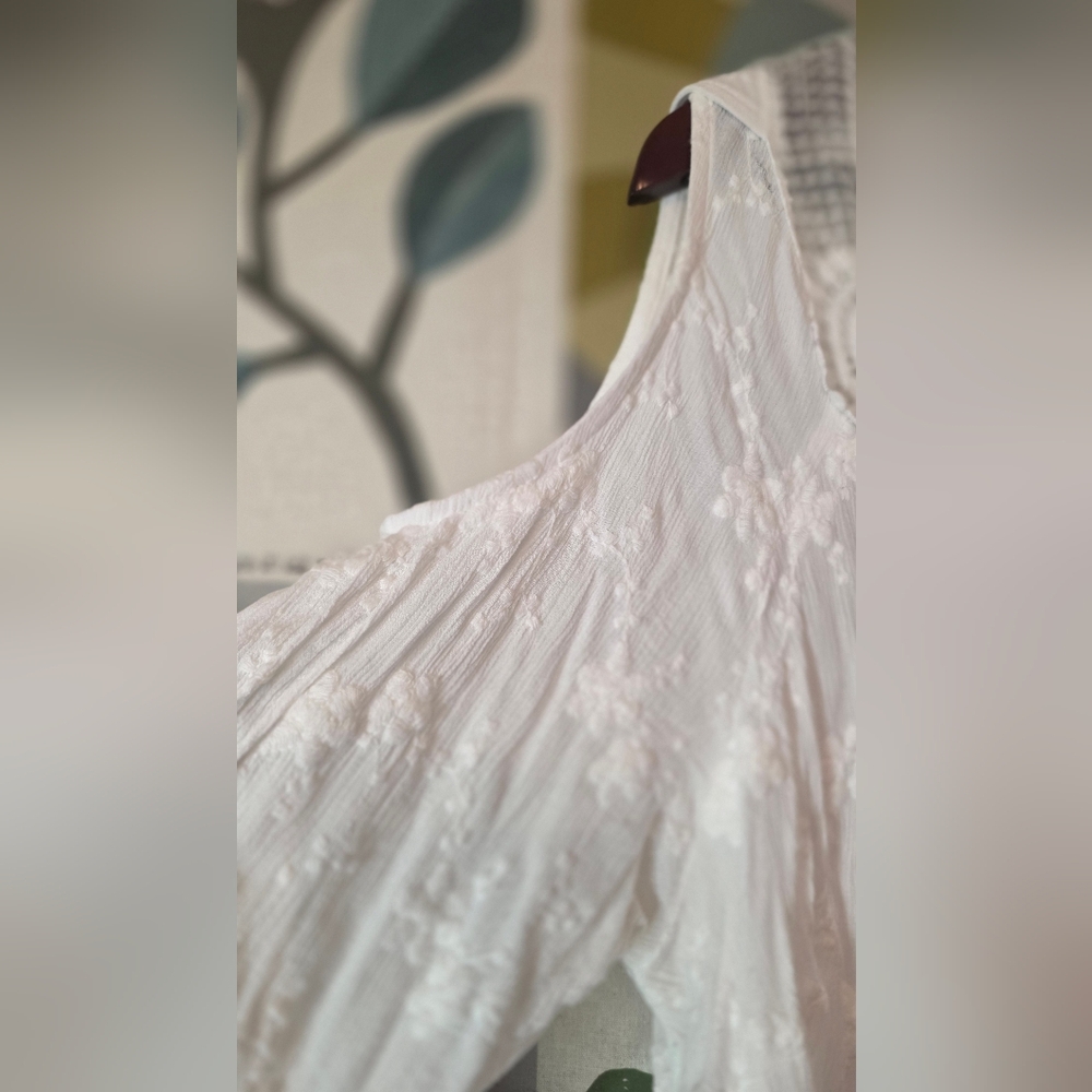 White Cold-Shoulder Top - Picture 8 of 14